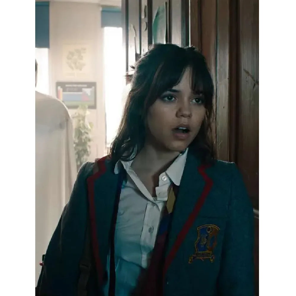 Jenna Ortega Beetlejuice 2024 blazer