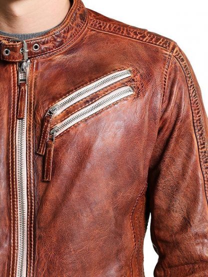 Mens-Vintage-Leather-Distressed-Biker-Jacket-Shouder-Closeup.jpg