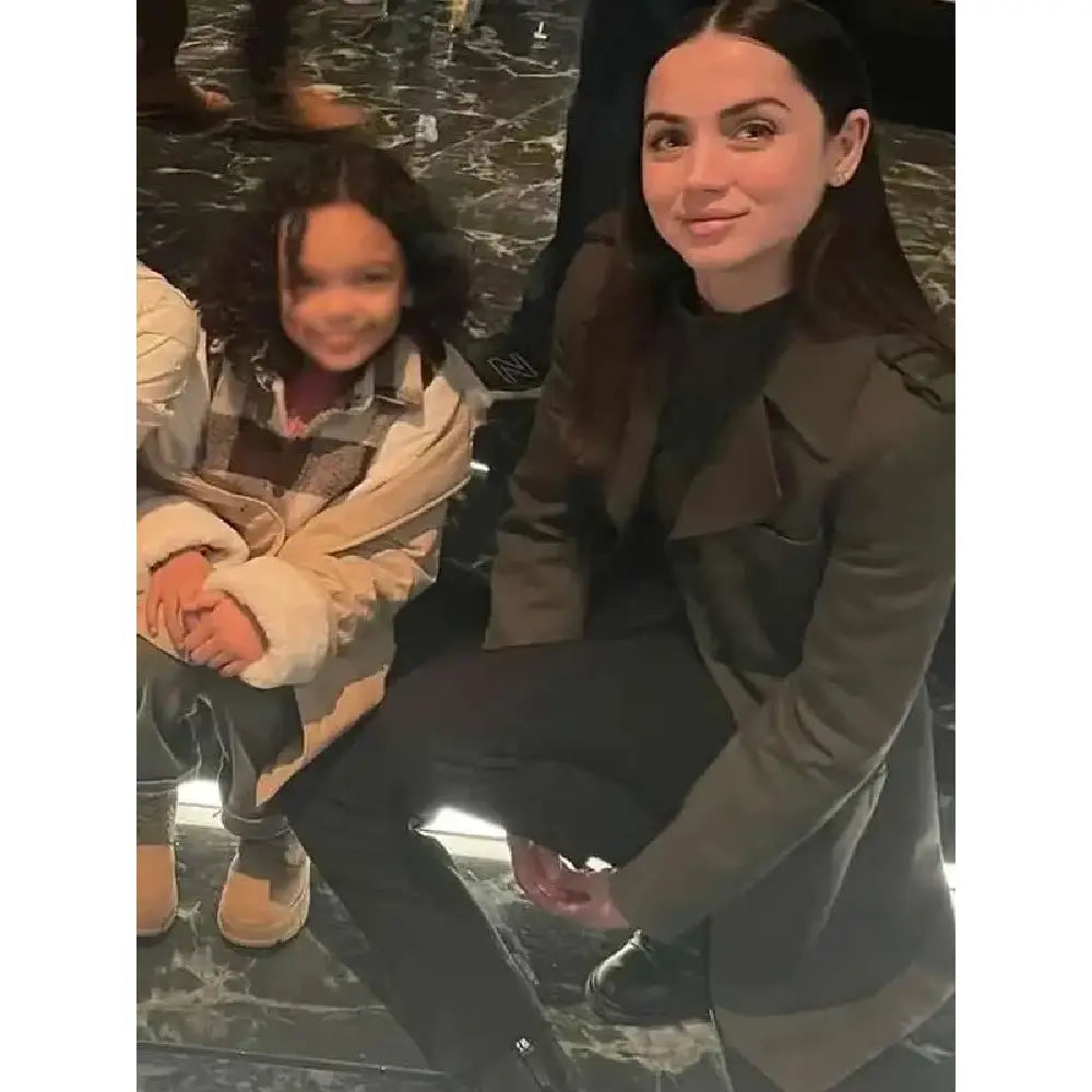 Ana de Armas green coat
