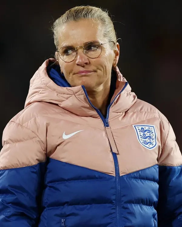 Lionesses hooded puffer jacket
