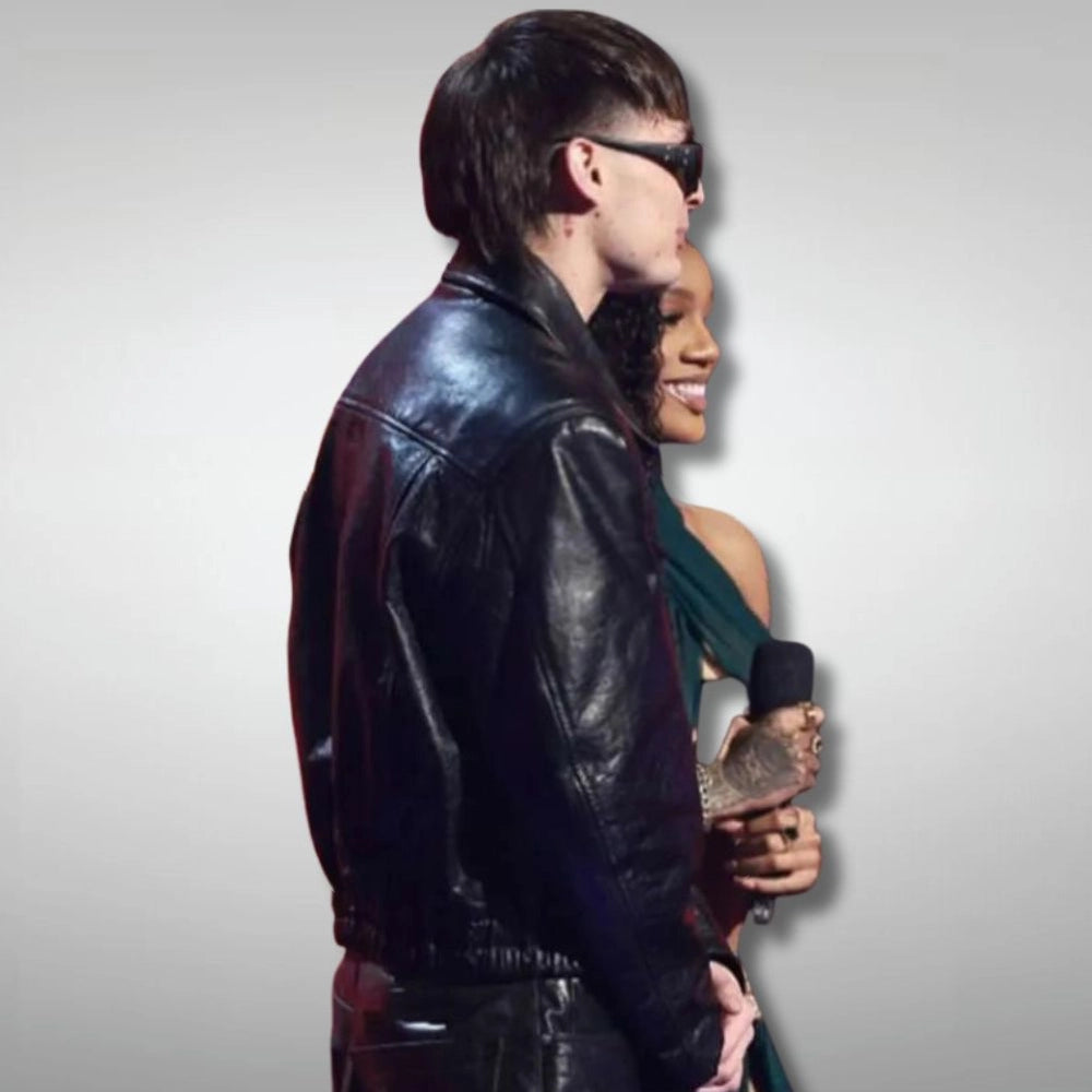 BlackIHeartRadioMusicAwardsPesoPlumaLeatherJacket