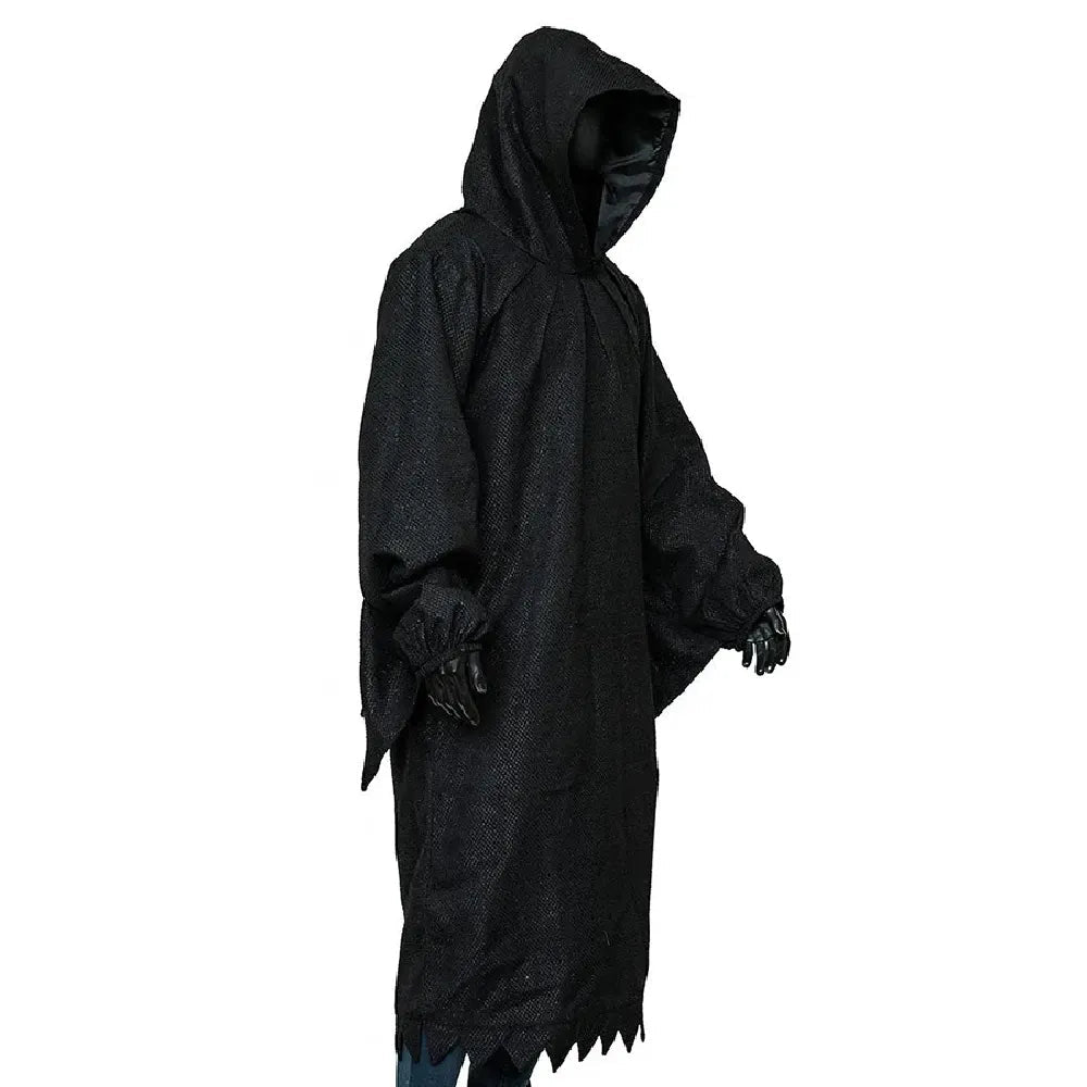 Scream 2022 Halloween black coat
