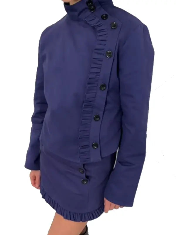 Frill-Fencing-Blue-Jacket