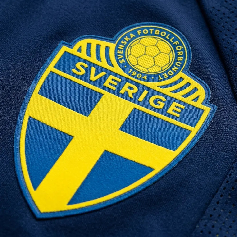 Sweden World Cup 2026 Tiro Travel Woven Jacket