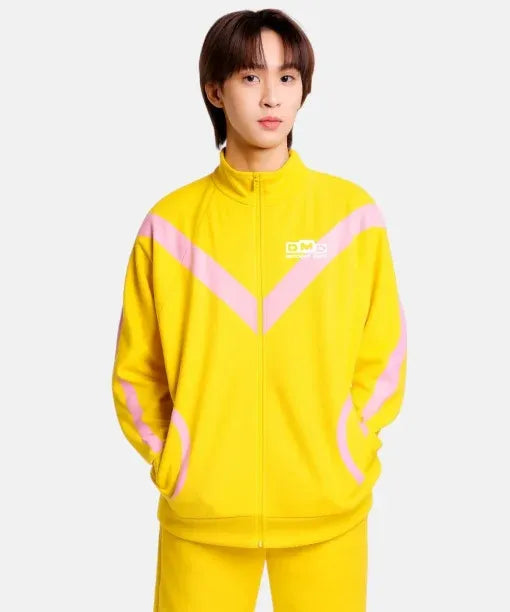 imgi_5_DOMUNDI-DMD-SPORT-DAY-2025-JACKET-Yellow-with-Pink-Stripes-510x612