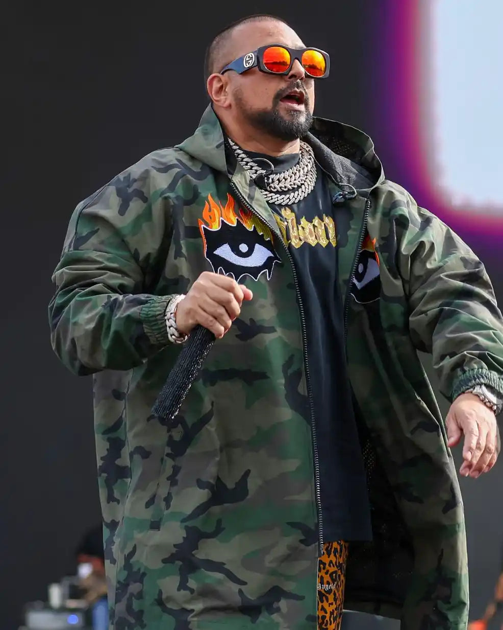 Eyes On Fire Sean Paul jacket